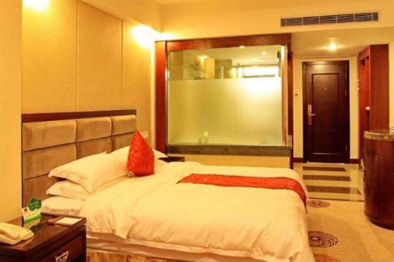 Langzhong Grand Hotel Shahepu Exterior photo