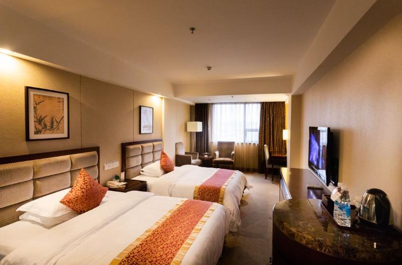 Langzhong Grand Hotel Shahepu Exterior photo